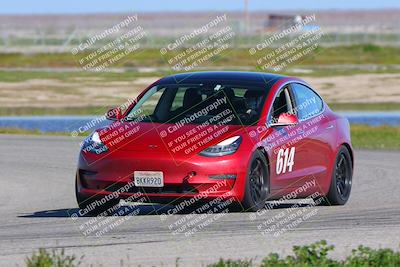 media/Apr-02-2023-Speed Ventures (Sun) [[5e759f4fdb]]/5-Tesla corsa A/session 1 Sweeper/